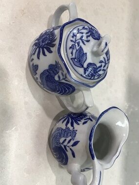 Vintage Chinese Porcelain Rooster Blue and White Creamer and Sugar Set